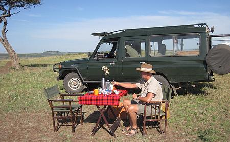 Buschfrühstück in der Masai Mara