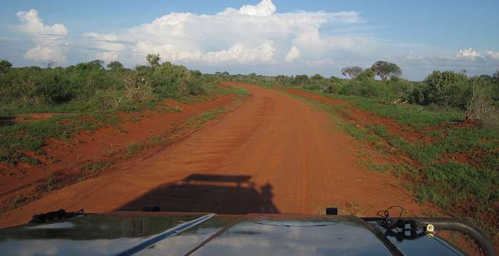 mit dem KAD 643 G im Tsavo unterwegs