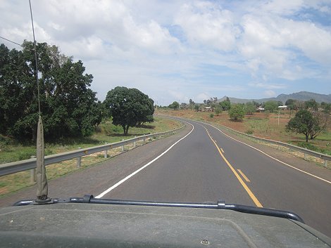 on the road to Lumo Conservancy