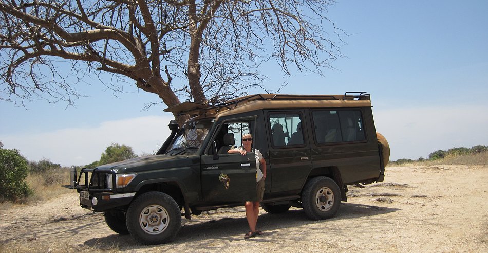 Lugard Falls - Tsavo Ost National Park