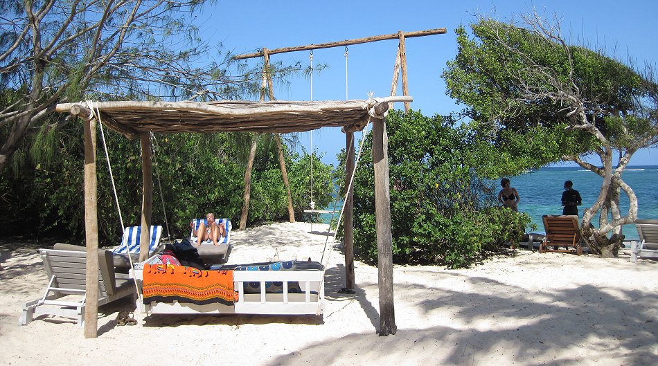 Kuruvitu Beach - Vipingo