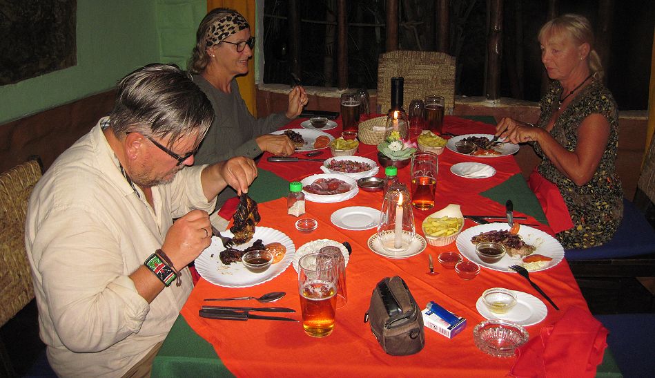 Boko Boko Guesthouse and Porini Restaurant - Kikambala