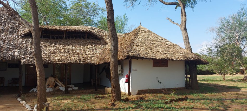 Galana Crocodile Camp - Tsavo Ost National Park