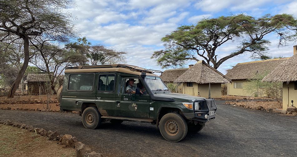 Kitani Bandas, Tsavo West Park