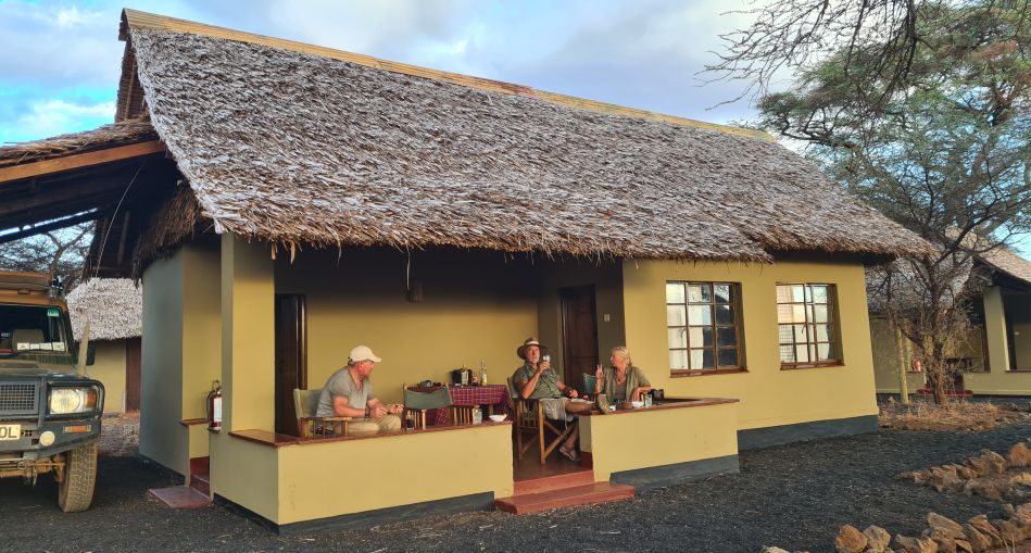 Kitani Bandas - Tsavo West National Park