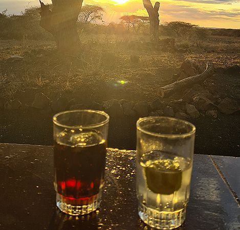 Kitani Bandas - Tsavo West National Park
