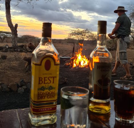 Kitani Bandas - Tsavo West National Park