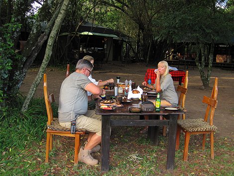 Mara Bush Camp - Ol Are Orok - Masai  Mara