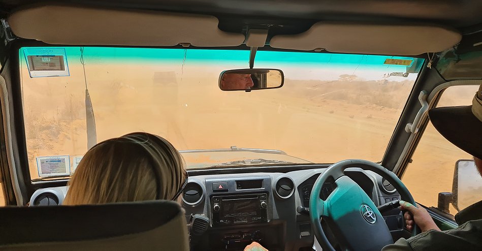 Sandpiste in Richtung Amboseli
