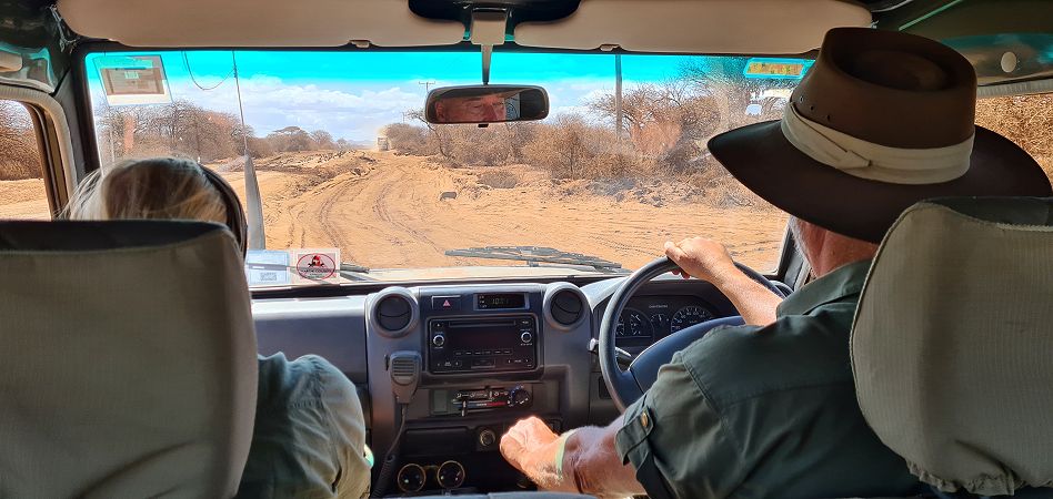auf dem Weg zum Tsavo West National Park