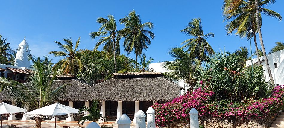 Mombasa Serena Hotel - Shanzu Beach - Mombasa North Coast