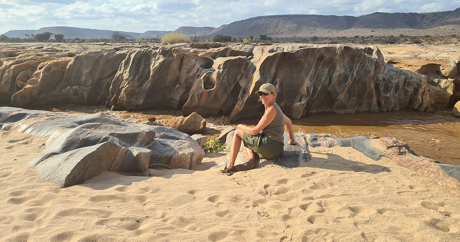 Lugard Falls - Tsavo Ost National Park