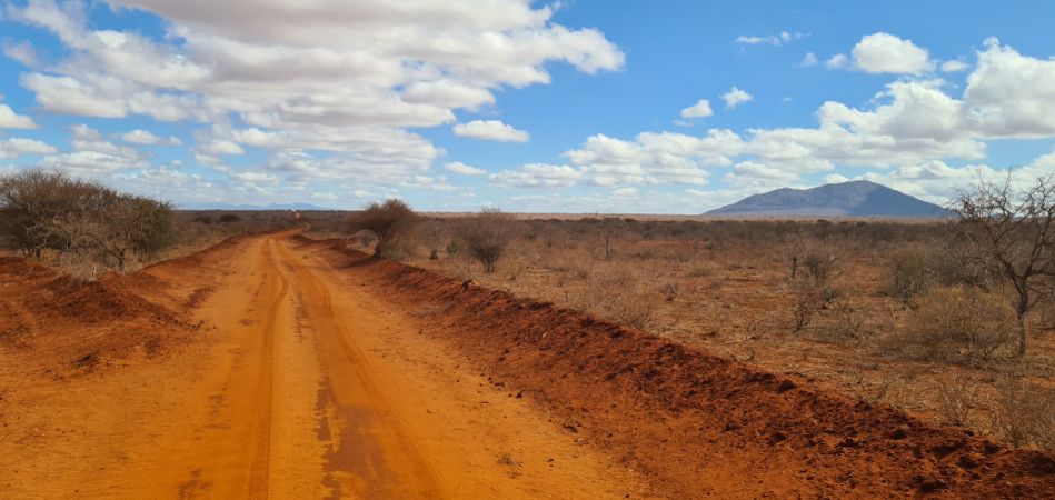 endlose Weite im Tsavo West National Park