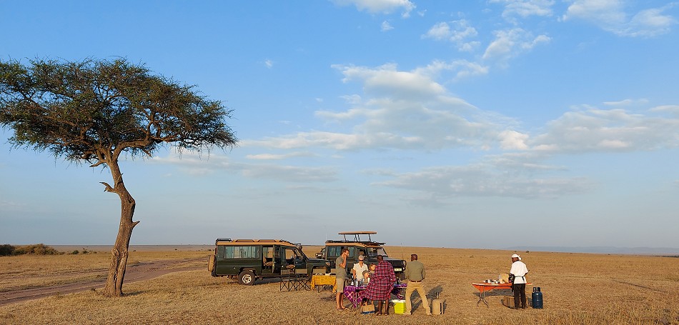 A very special Bush Sundowner in Mara