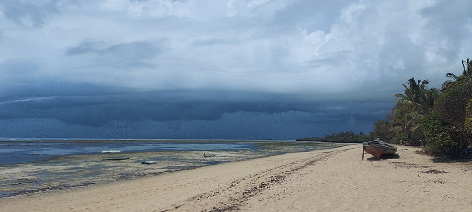 Kururvitu Beach - Vipingo, Mombasa North Coast