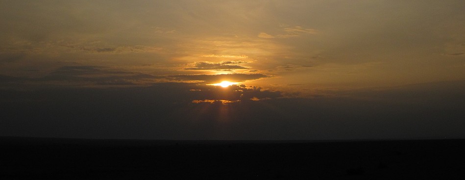 Sonnenuntergang in der Masai Mara