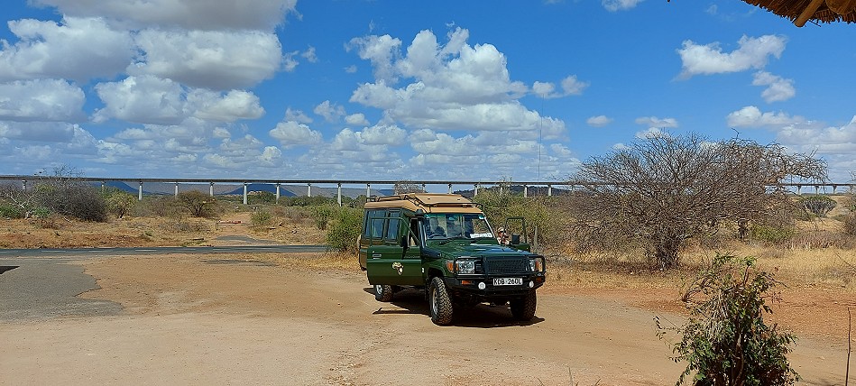 Auf dem Weg ins Boko Boko Guesthouse, Nairobi - Mombasa Highway