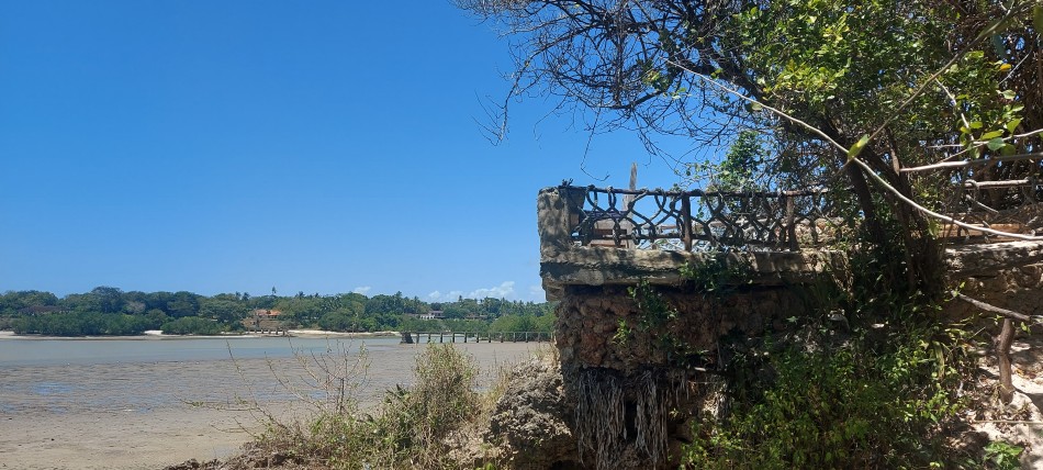 The Crab Den - Mtwapa Beach - Mombasa Nordküste