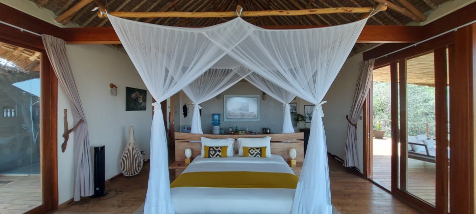 Soroi Lions Bluff Lodge - Lumo Conservancy, Tsavo