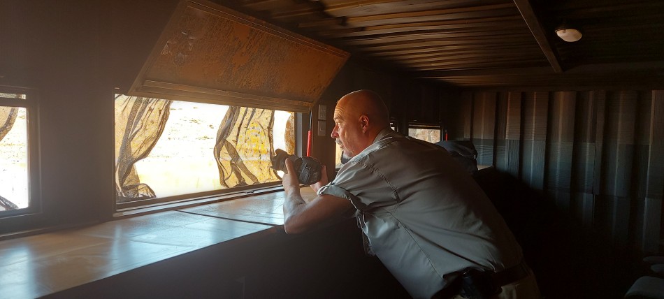 Soroi Lions Bluff Foto Hide - Lumo Conservancy