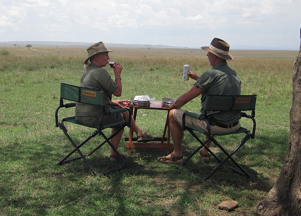 Buschfrühstück in der Masai Mara