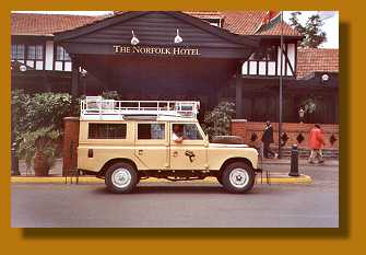 Landy vo dem Norfolk Hotel, Nairobi