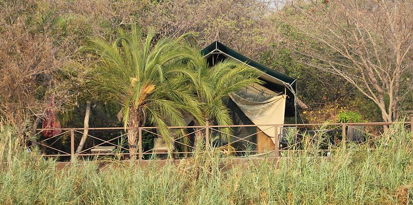 Mahangu Safari Lodge