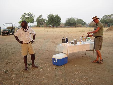 Zambesi Bush Camp - Chesa, Mana Pools National Park