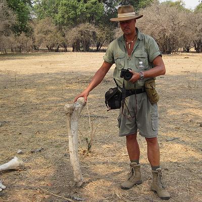 Jörg Reinecke on bush walk with Henry Bandure - Mana Pools National Park