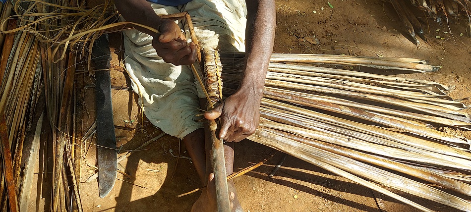 Boko Boko Garten - Palmdachschindeln knüpfen