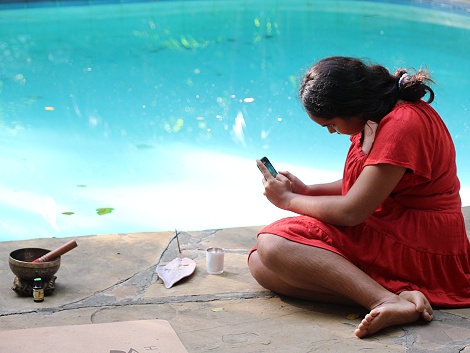 Yoga am Pool - Boko Boko Bungalows