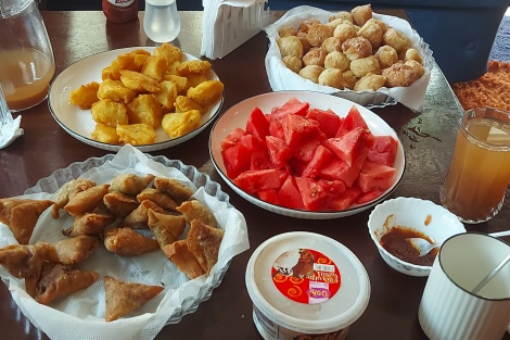 zum Lunch bei Freunden