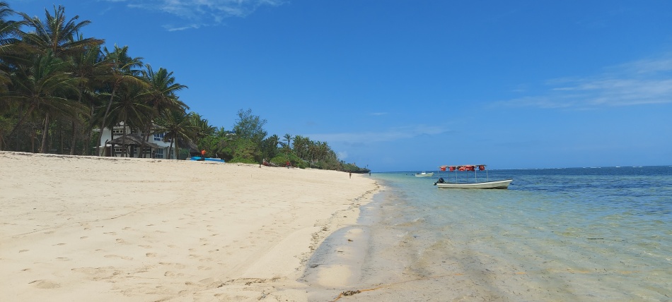 Kuruvitu Beach