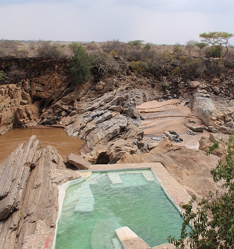 Lions Cave Camp Aussicht auf den Ewaso Ngiro