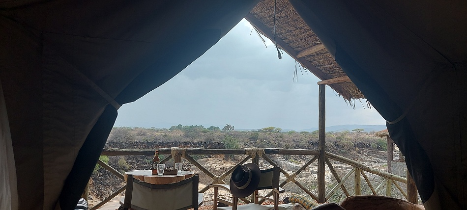 Lions Cave Camp Aussicht auf den Ewaso Ngiro