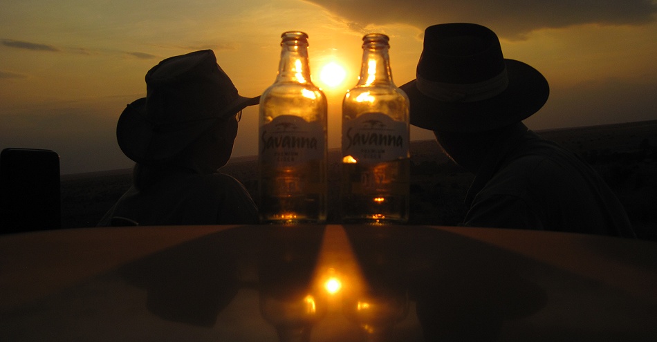 Sundowner am Lions Rock im Lumo Conversancy