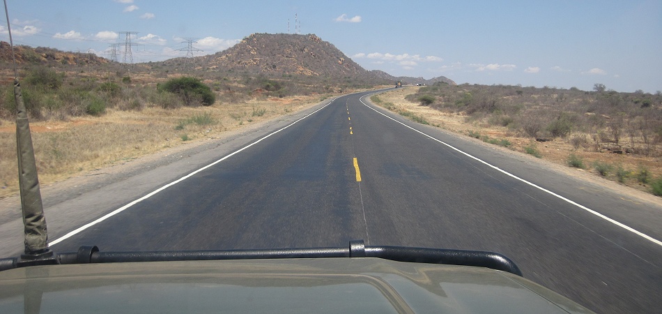 auf dem Weg an die Küste, Kenia
