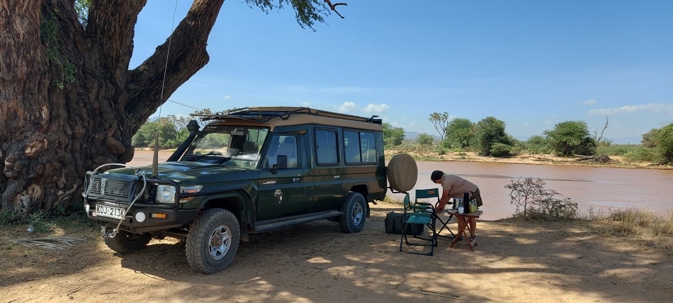 Buschfr&uuml;hst&uuml;ck im Samburu Reservat