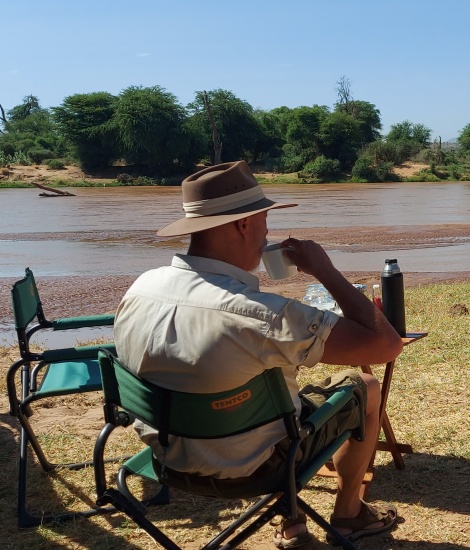 Bushbreakfast on the river banks from Ewaso Ngiro