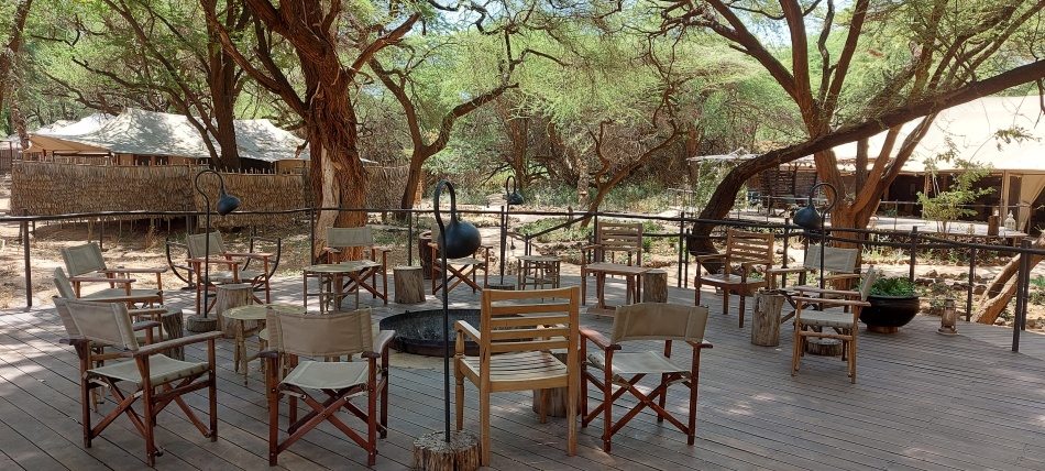 Soroi Larsens Camp - River Terrasse