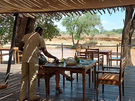 Lunch in Soroi Larsens Camp - River Terrasse