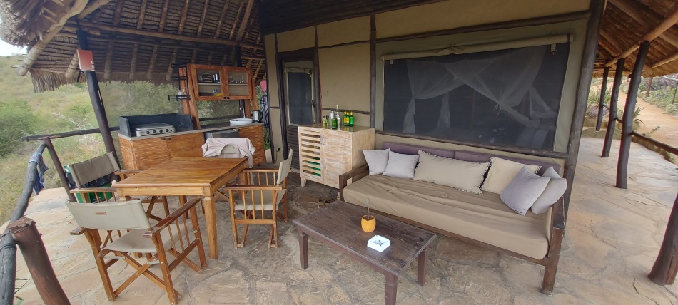 Soroi Leopards Lair Cottages - Lumo Conservancy